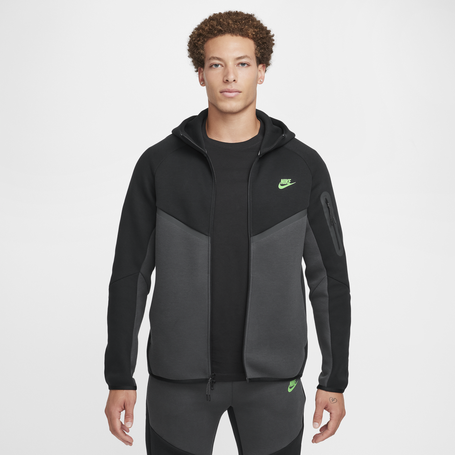 Mikina Nike Tech Windrunner Hoodie With Zipper Čierna | HV0949-015, 0