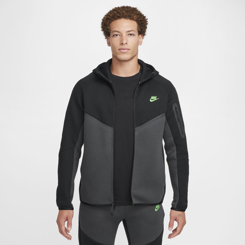 Mikina Nike Tech Windrunner Hoodie With Zipper Čierna | HV0949-015