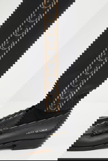 Tepláky Fred Perry Fred Perry Taped Track Pants Čierna | T5507, 3