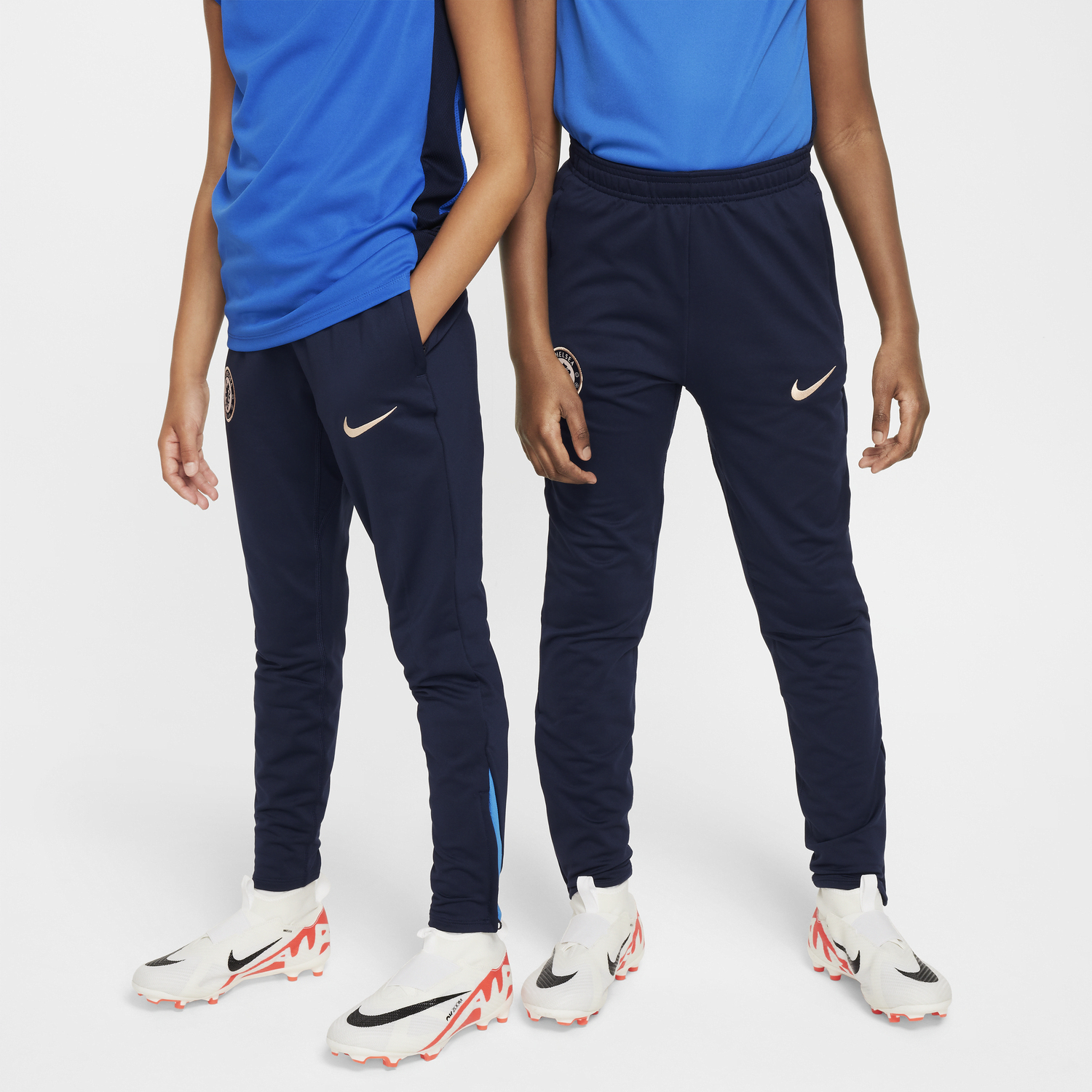 Tepláky Nike Chelsea FC Strike Dri-FIT Knit Football Pants Navy | FN9962-451, 0