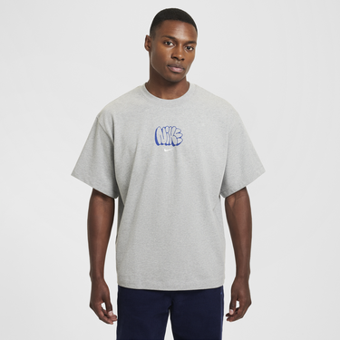 Tričko Nike Swoosh Graphic T-Shirt Šedá | HQ4182-063, 3