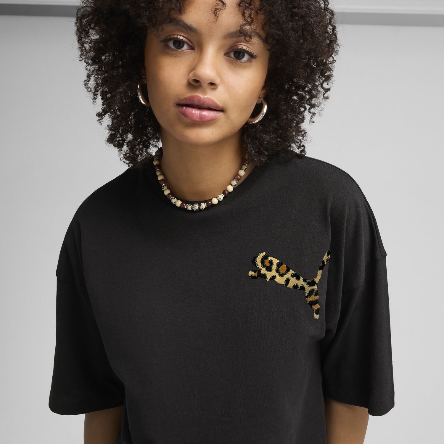 Crop Top Puma Leo Luxe Oversized Cropped T-Shirt Čierna | 632337_01, 1