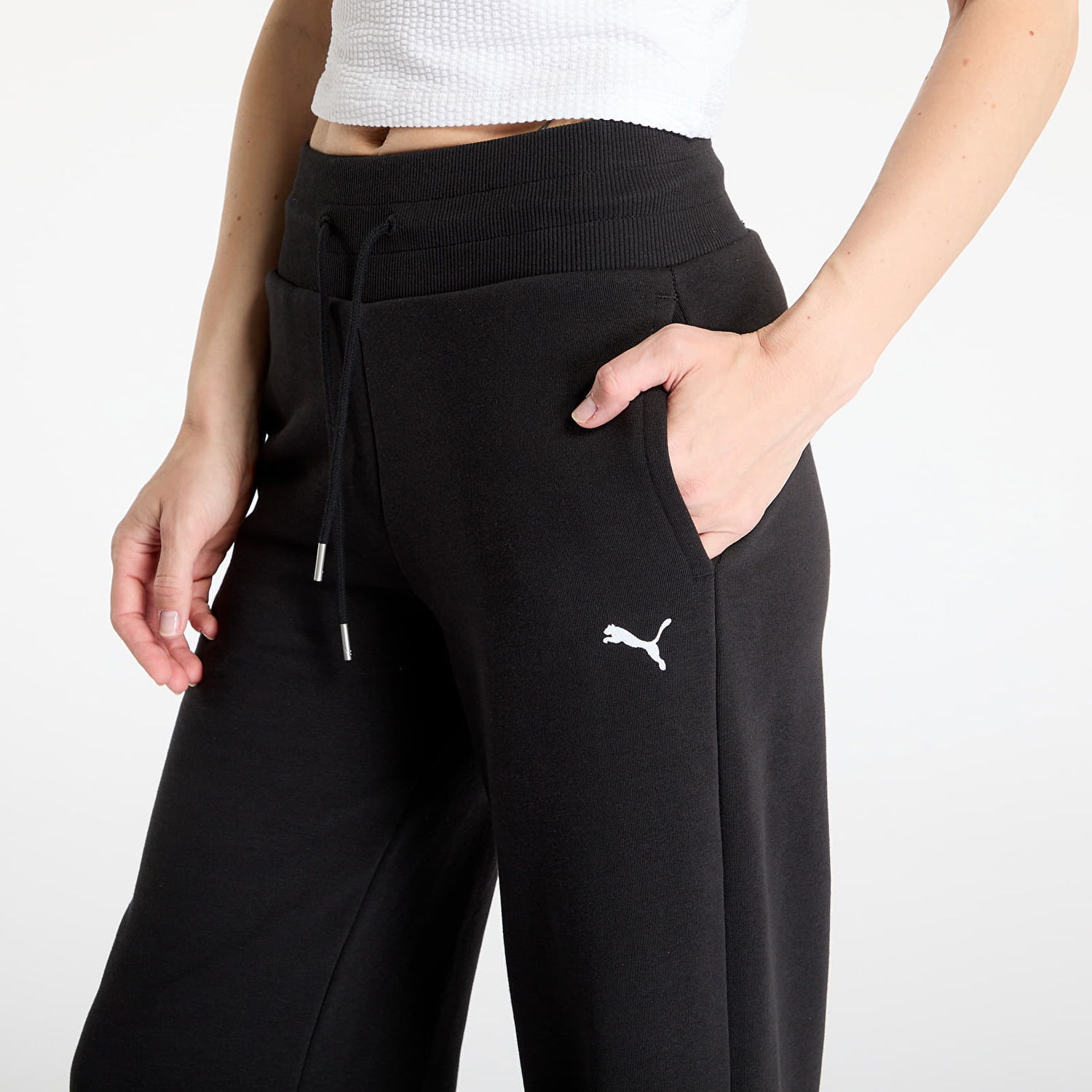 Nohavice Puma Puma Wardrobe Essentials Relaxed Wide Leg Sweatpants Čierna | 62975401, 1