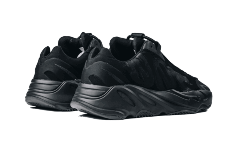 Tenisky a topánky adidas Yeezy Yeezy Boost 700 MNVN "Triple Black" Čierna | FV4440, 1