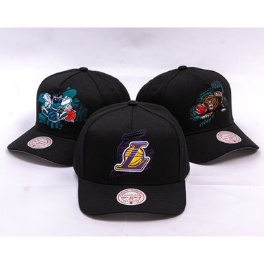 Šiltovka Mitchell & Ness NBA Los Angeles Lakers Tilted Pro Snapback Cap Čierna | HP12813-LALBLCK, 4