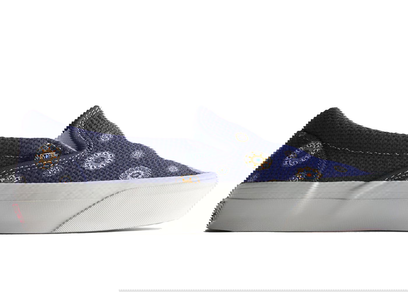 Tenisky a topánky Vans OG Classic Slip-On LX Kith for Vault Medallion Čierna | VN0A32QN0VB, 0
