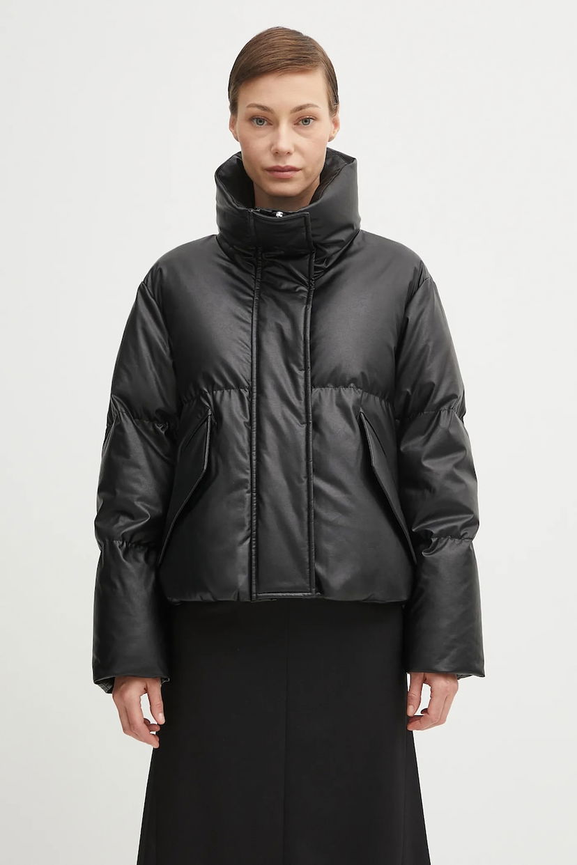 Prešívaná bunda Maison Margiela MM6 Maison Margiela Winter Oversize Down Jacket Čierna | S52AM0338.S53057.900